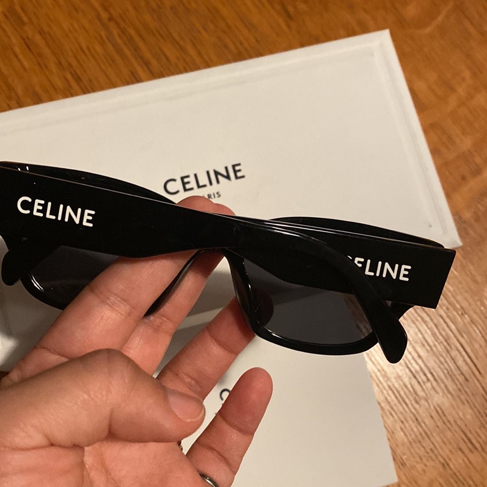 2022 Celine sunglasses - Picture 2 of 4